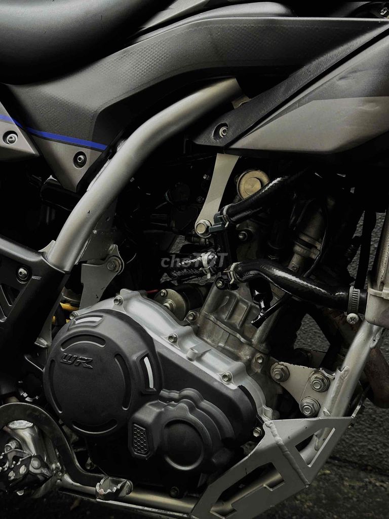 Yamaha WR155 мотард в идеале, тюнинг, номера Хошимин