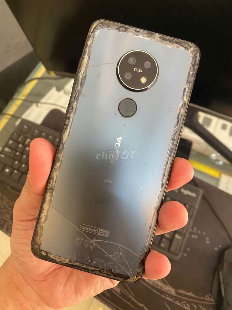 Nokia 7.2 man to vo xau thanh lý