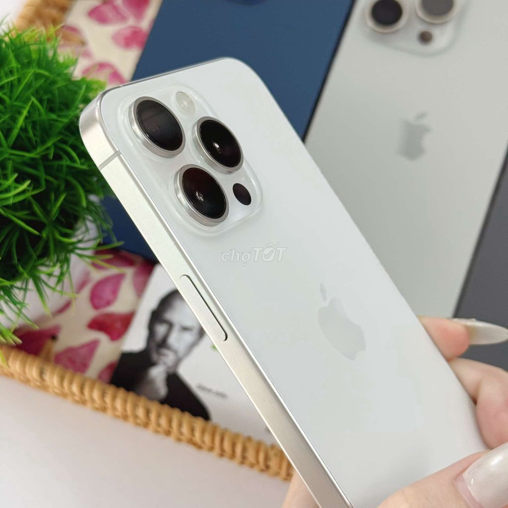 🌹🌹🌹𝟏𝟓 𝐏𝐫𝐨 𝐌𝐚𝐱 Quốc tế  𝐜𝐨́ 𝐭𝐫𝐚̉ 𝐠𝐨́𝐩 nợ xấu. Mua bán Điện thoại tại Quận Hải Châu Đà Nẵng được đăng bởi Your Phone hình 4