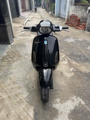 Vespa Sprint thắng abs máy iget. Mua bán Xe máy tại Thành phố Biên Hòa Đồng Nai được đăng bởi Vũ Xuân Quang
