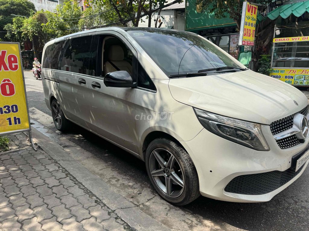 Mercedes Benz V 250  - 65.000. Mua bán Ô tô tại Quận 7 Tp Hồ Chí Minh được đăng bởi thanh mến hình 1