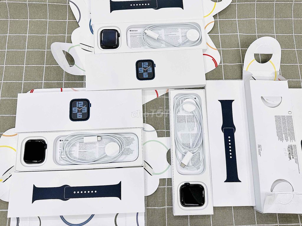 apple wacth SE3 44mm midnight fulbox đẹp cbh apple