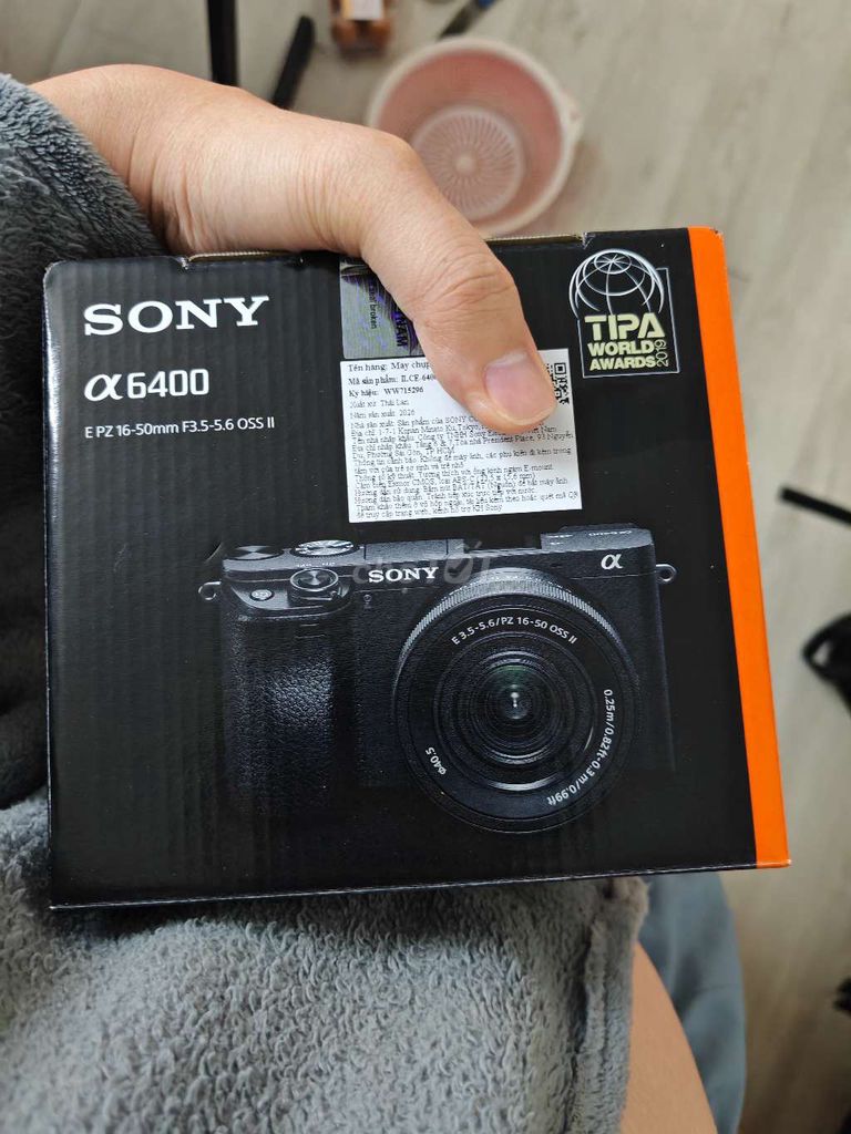 Sony A6400 kèm Kit Newseal. Mua bán Máy ảnh, Máy quay tại Quận 7 Tp Hồ Chí Minh được đăng bởi San Lee hình 1