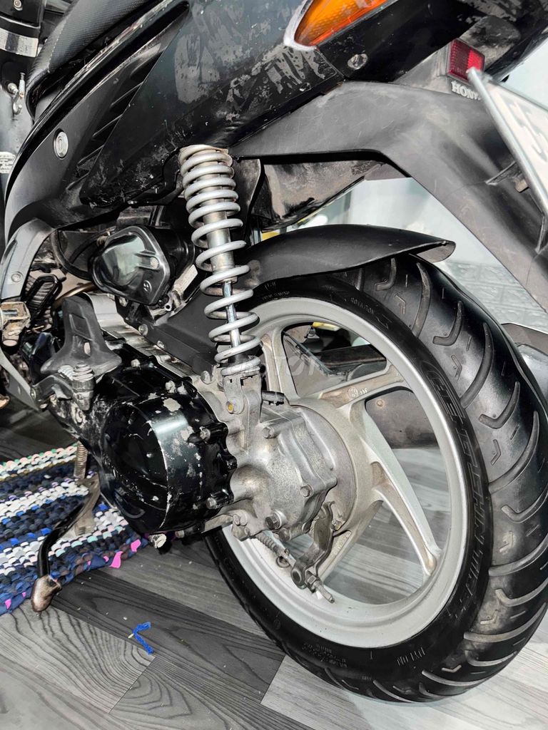 Xe Cick BS Thành Phố, Nhà Dư Xe Bán Bớt. Mua bán Xe máy tại Quận Tân Phú Tp Hồ Chí Minh được đăng bởi Đức Tiến  hình 13