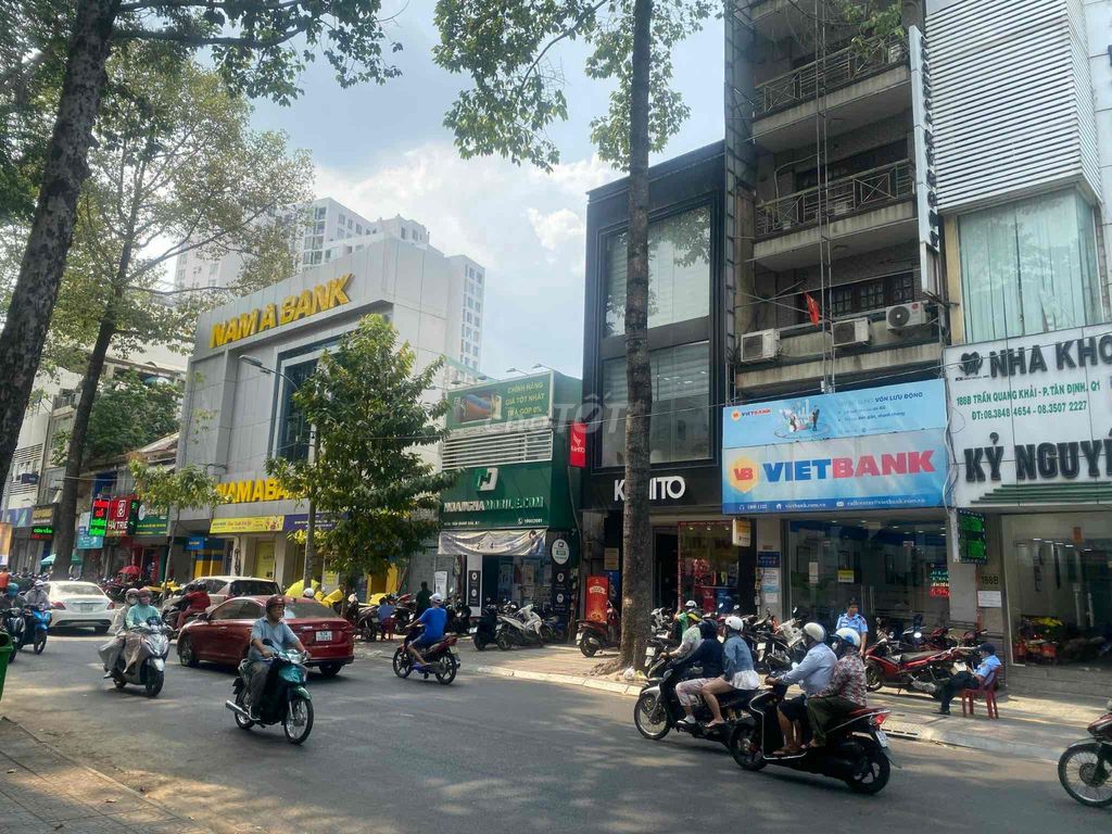 Cho thuê nhà mặt tiền Trần Quang Khải giá rẻ nhất tuyến