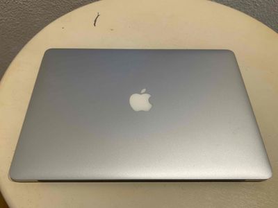 Macbook Pro Retina 15 inch 2015 (MJLT2) - i7 2.5/. Mua bán Laptop tại Thành phố Bến Tre Bến Tre được đăng bởi Mr Sin