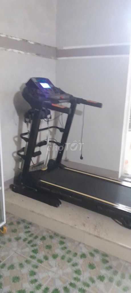 Máy chạy bộ Đen Đã qua sử dụng. Mua bán Đồ thể thao, Dã ngoại tại Huyện Núi Thành Quảng Nam được đăng bởi Nguyễn Tấn Cường hình 1