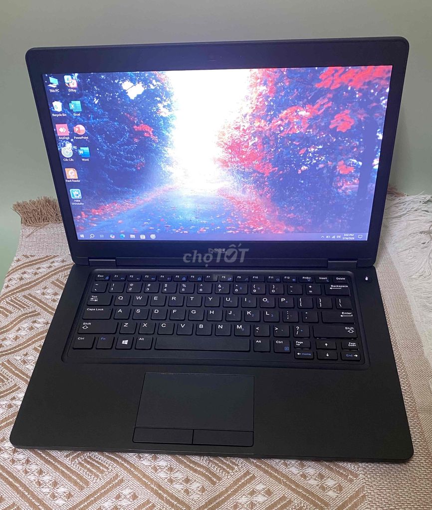 Dell Latitude 5490 I5-8250U 14inch 8GB/256GB đen. Mua bán Laptop tại Quận Tân Bình Tp Hồ Chí Minh được đăng bởi Linh Trần hình 1