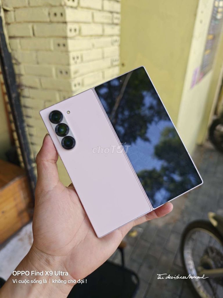 Samsung Galaxy ZFOLD 6 256GB Hồng 2 sim. Mua bán Điện thoại tại Thành phố Thủ Dầu Một Bình Dương được đăng bởi Việt Phê hình 1