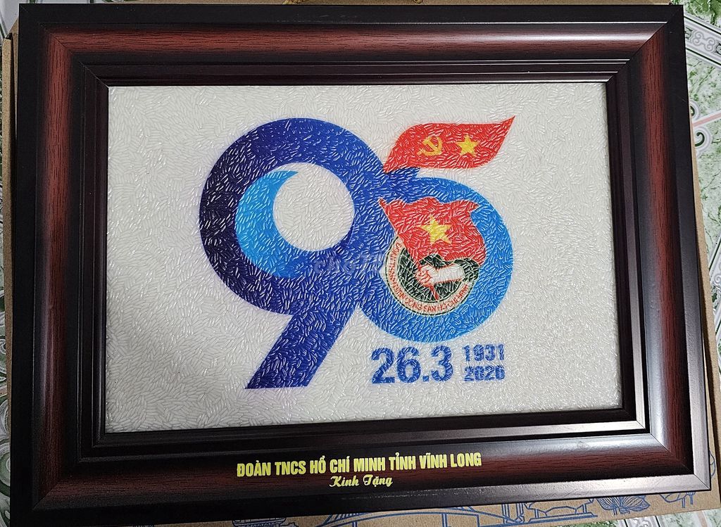 Tranh gạo Đoàn Thanh niên 20x30 cm. Mua bán Đồ sưu tầm, đồ cổ tại Thành phố Vĩnh Long Vĩnh Long được đăng bởi Nguyễn Trọng Hiếu hình 1