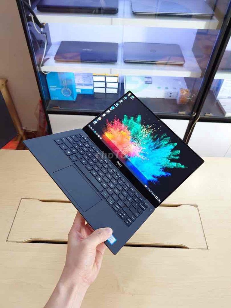 Dell XPS 13 9380 i5-8250U 13.3 inch 8GB/256GB Bạc. Mua bán Laptop tại Quận Thanh Xuân Hà Nội được đăng bởi Vũ Vân Hoàng hình 1