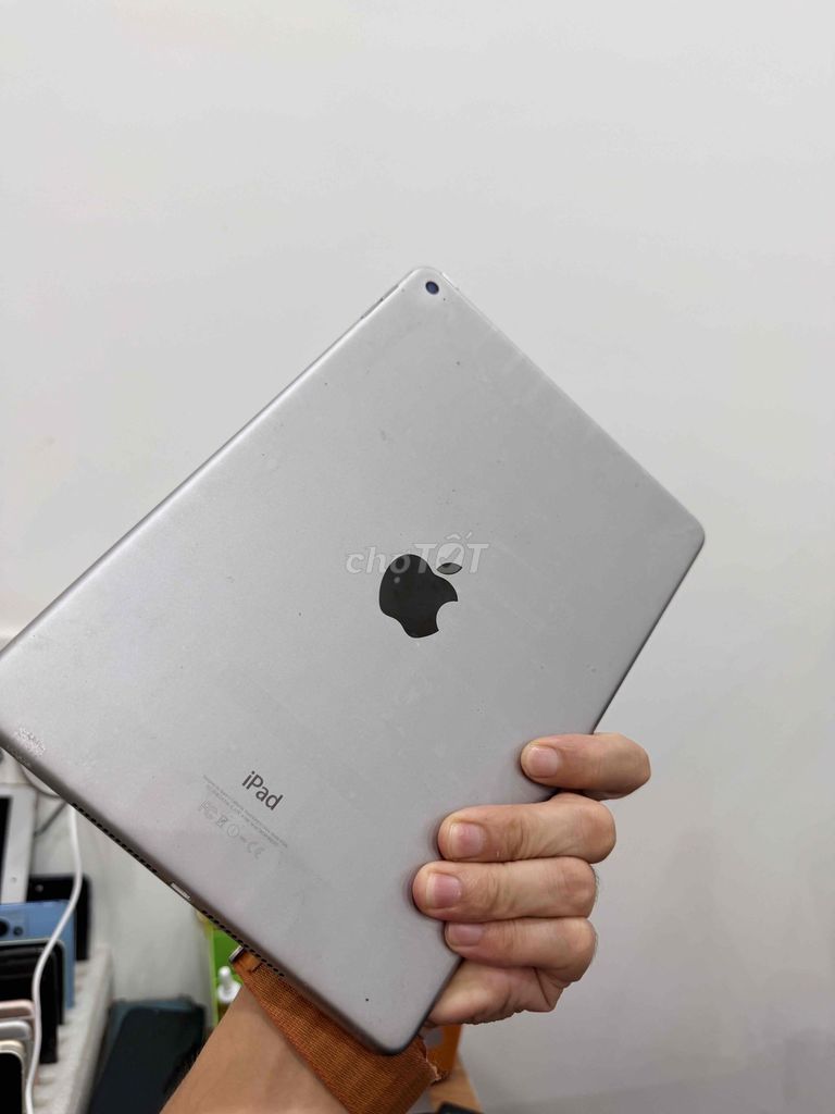 Apple iPad Air 2 Xám 4G. Mua bán Máy tính bảng tại Quận Cầu Giấy Hà Nội được đăng bởi TicoSmartphone hình 1