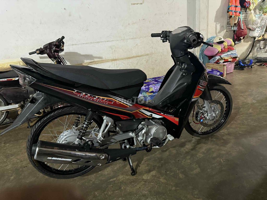 Yamaha Sirius 50cc màu Đen. Mua bán Xe máy tại Huyện Cư Kuin Đắk Lắk được đăng bởi Dương thành vinh hình 1