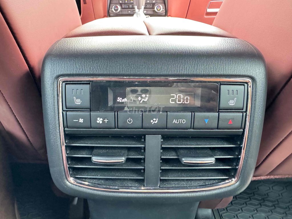 Mazda CX 8 2025 Premium - 9999 km sơn zin cả xe. Mua bán Ô tô tại Quận Hà Đông Hà Nội được đăng bởi Đoàn Minh Tiến hình 11