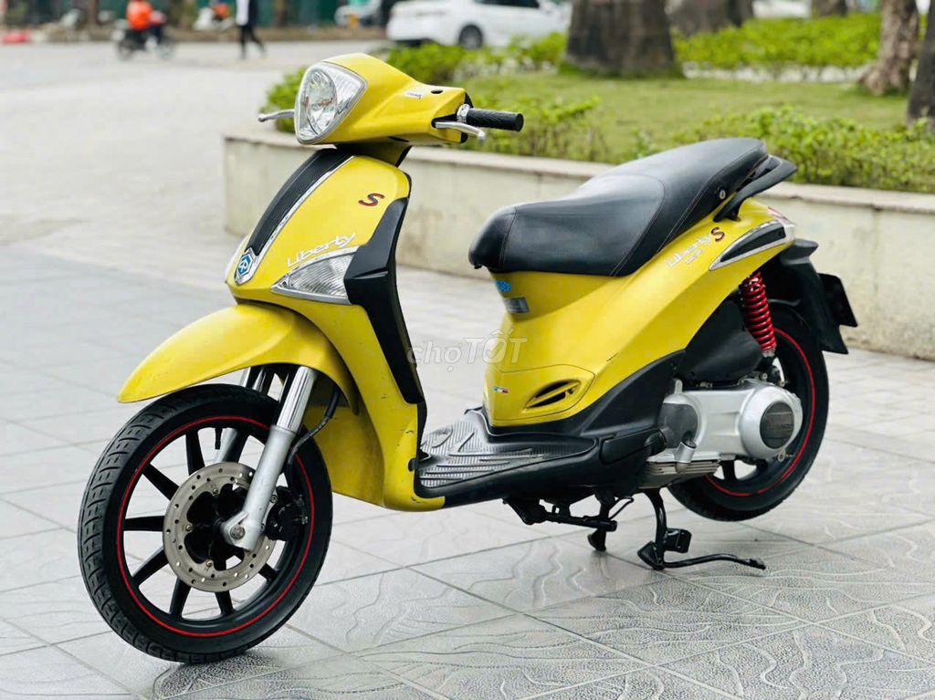 Piaggio Libertyie chính chủ vàng xanh mới 99%. Mua bán Xe máy tại Quận Nam Từ Liêm Hà Nội được đăng bởi TÙNG LÂM hình 3