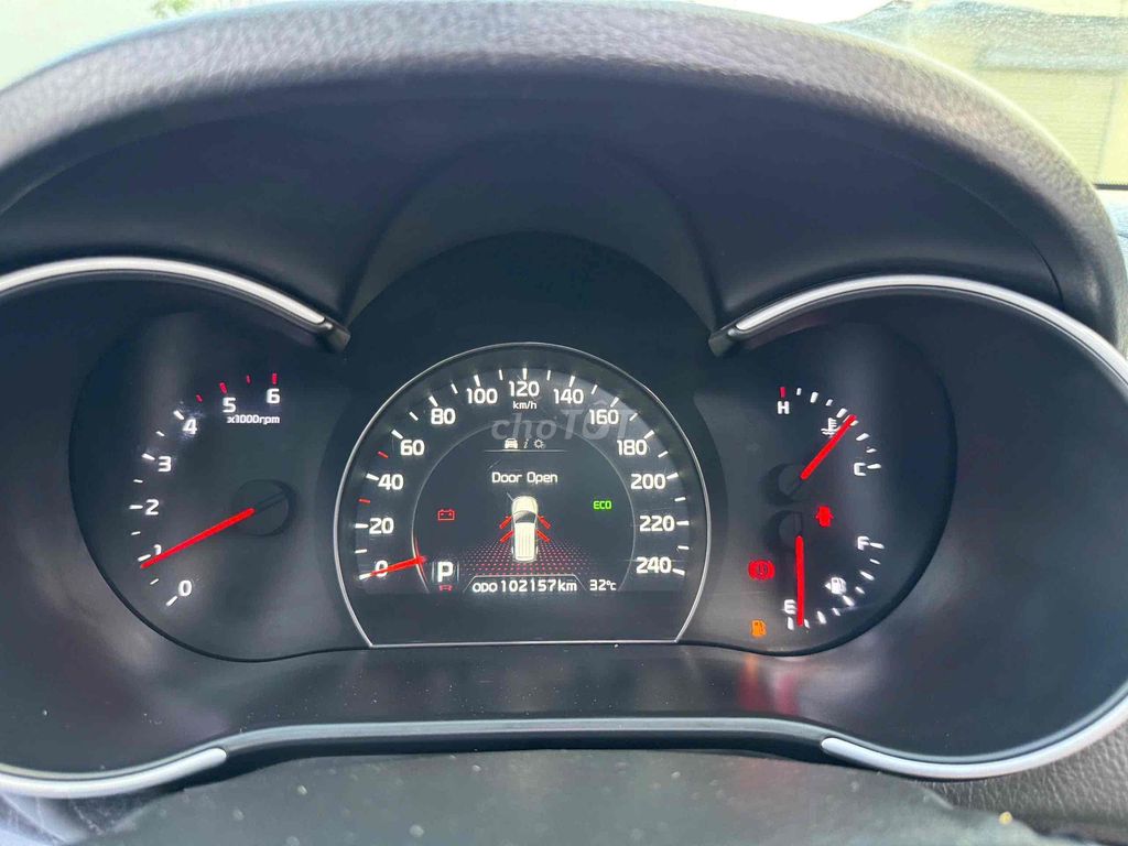 Kia Sorento 2017 2WD 2.2 DATH - 102000 km. Mua bán Ô tô tại Huyện Gia Lộc Hải Dương được đăng bởi Nhất Tín Ô Tô Hải Dương hình 17