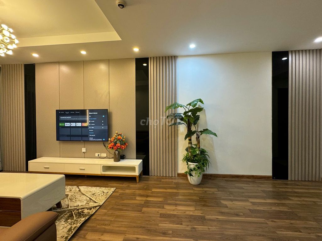 Bán căn góc chung cư Goldmark City 94m2 ,3 ngủ,full nội thất, view đẹp