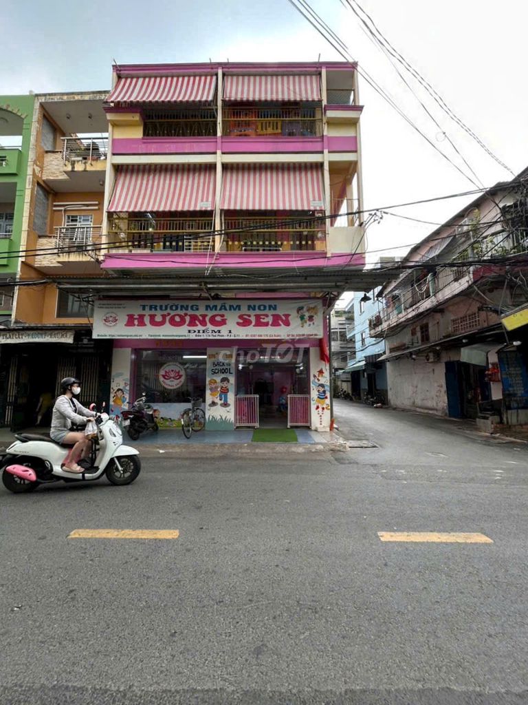 cho thuê nhà góc 2MT thái phiên 8x15 1 trệt 2 lầu vị trí siêu đẹp