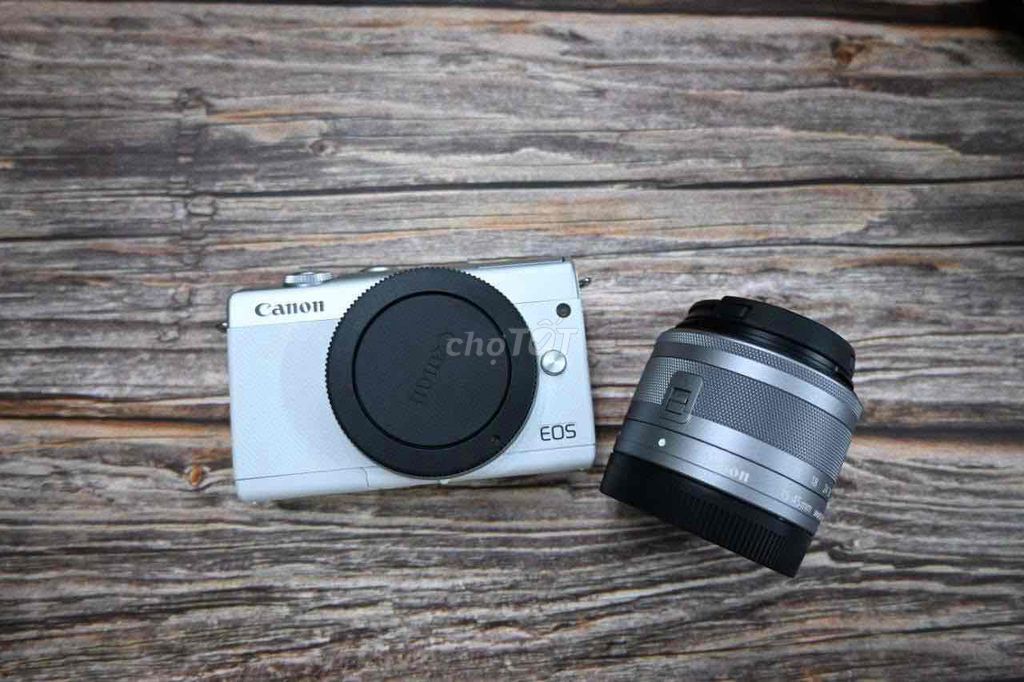 Canon M200 15 45 Trắng đẹp  kèm pin zin sạc zin dâ