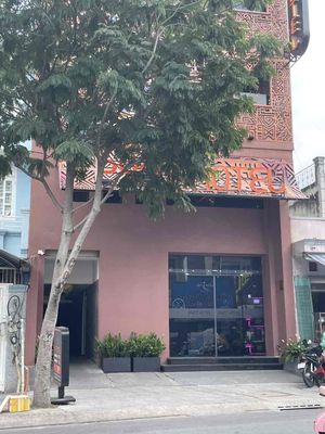 TUYỂN NGƯỜI GIÚP VIỆC HỘ GIA ĐÌNH, BAO ĂN Ở