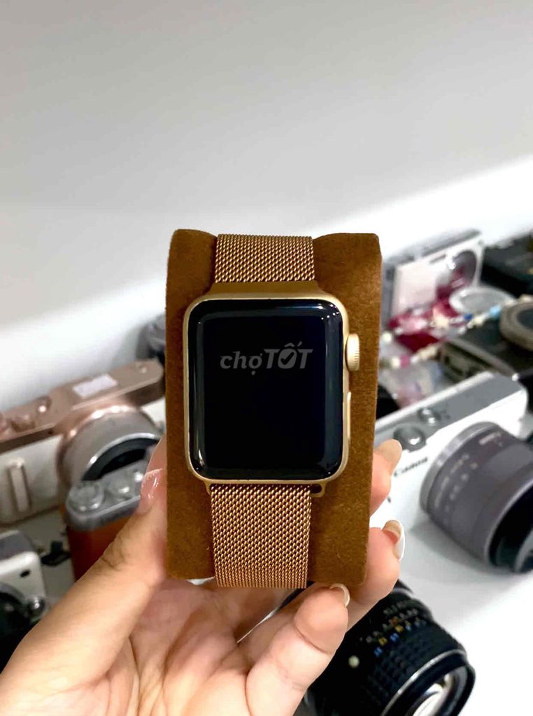 Apple Watch Series 2 Vàng Đồng 38mm. Mua bán Thiết bị đeo thông minh tại Quận 5 Tp Hồ Chí Minh được đăng bởi Thư Chuyên Hàng Điện Tử hình 1