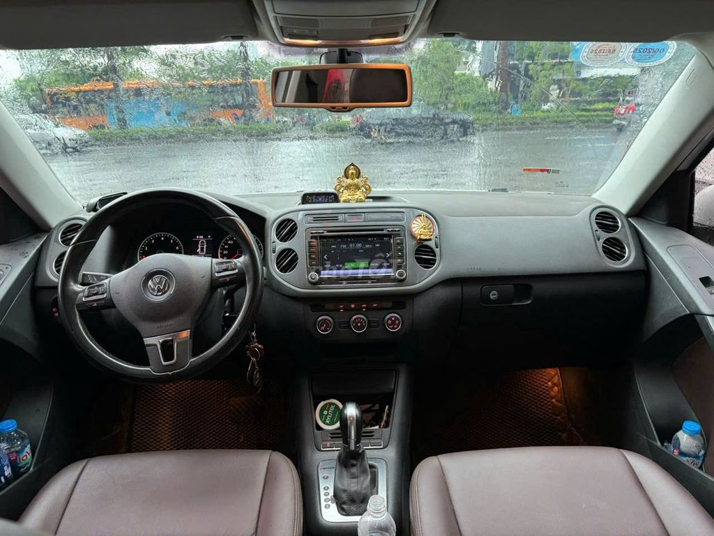 Volkswagen Tiguan 2016 2.0 AT - 75000 km. Mua bán Ô tô tại Quận Thanh Xuân Hà Nội được đăng bởi Nguyễn Tuấn Hoàng hình 8