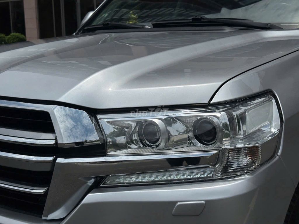 toyota Land Cruiser đơi 2016 nhâp my ban 4.6. Mua bán Ô tô tại Quận Hà Đông Hà Nội được đăng bởi Vinh  hình 5