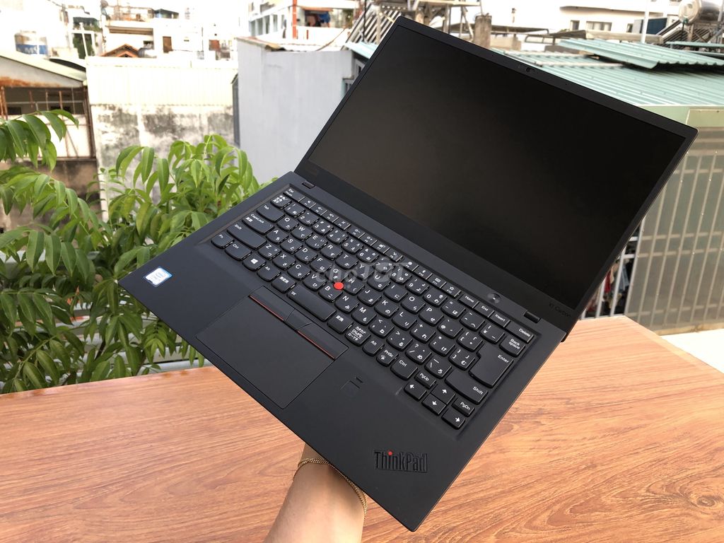 Lenovo ThinkPad X1 Carbon Gen 6 I5/8GB