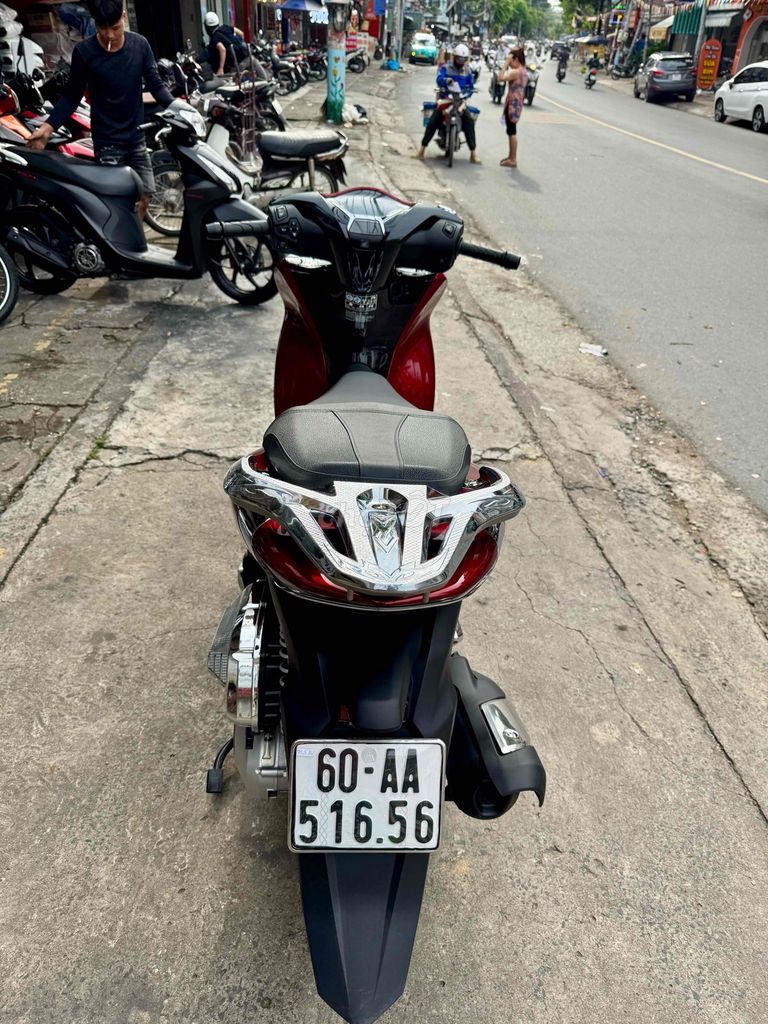 🟡🟡 SH 125 ABS đỏ đen 2024 odo 1100km như mới. Mua bán Xe máy tại Thành phố Biên Hòa Đồng Nai được đăng bởi XE MÁY CŨ THÀNH MỸ  hình 7