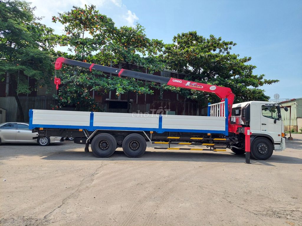 Bán Hino 3 chân 15 tấn, cẩu Unic 3 Tấn-5 tấn-8 Tấn. Mua bán Xe tải, xe ben tại Quận 12 Tp Hồ Chí Minh được đăng bởi Mr Thành hình 2