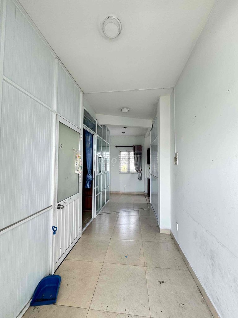 Аренда · 2 комн. · 60 м² · Quận 8, ул. Đường Phạm Thế Hiển