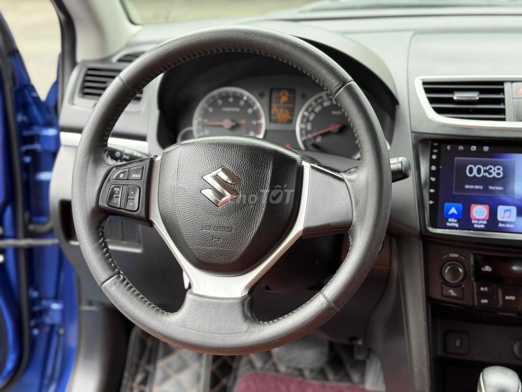 Suzuki Swift 2015 Special logo vàng. Mua bán Ô tô tại Quận Cẩm Lệ Đà Nẵng được đăng bởi Trọng Hiếu Đà Nẵng hình 13