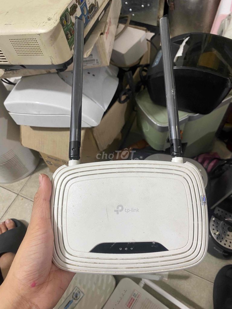 router wifi loại nhỏ pass ae kt