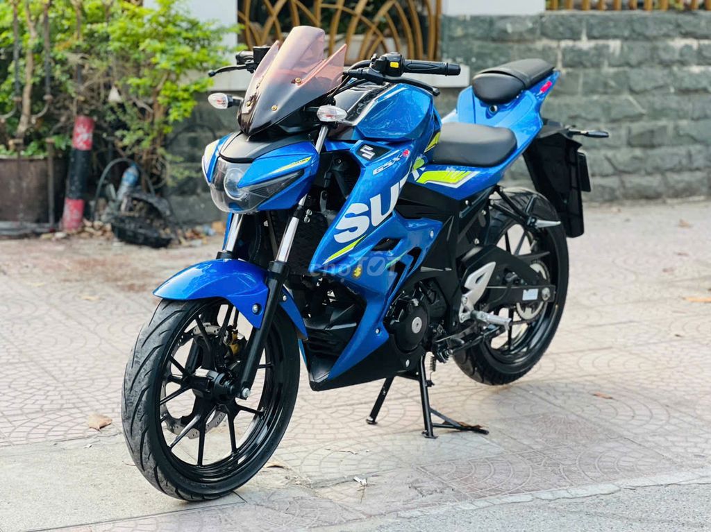 SUZUKI GSX 150 BIỂN HÀ NỘI XE NGUYÊN ZIN