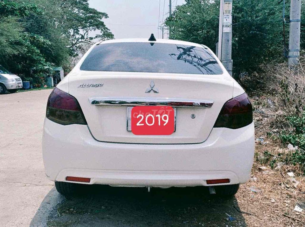Mitsubishi Attrage 2019 1.2L MT - 12345 km. Mua bán Ô tô tại Thành phố Thủ Dầu Một Bình Dương được đăng bởi trung hình 5