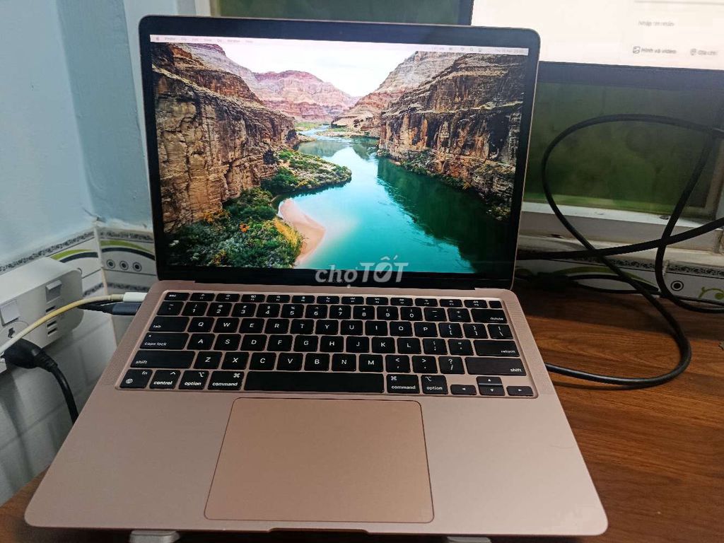 Apple MacBook Air M1 8GB/256GB Vàng hồng. Mua bán Laptop tại Quận 12 Tp Hồ Chí Minh được đăng bởi Minh Phát hình 1