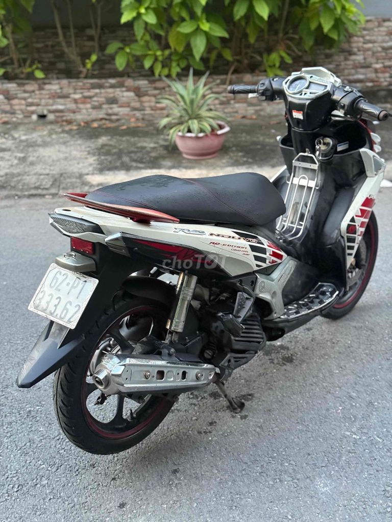 xe yamaha novo5 2014 màu  trắng đen mới 95 %. Mua bán Xe máy tại Thành phố Thủ Đức Tp Hồ Chí Minh được đăng bởi Nguyễn Thanh Bình hình 4