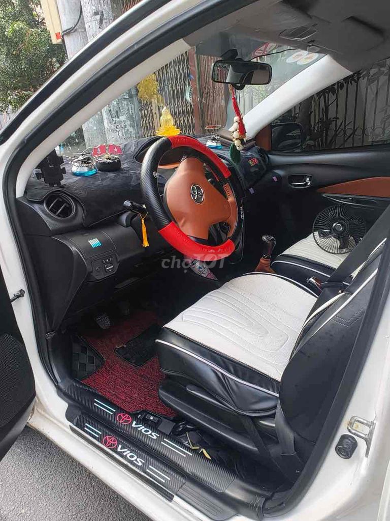 Toyota Vios 2011 màu Trắng. Mua bán Ô tô tại Quận Tân Bình Tp Hồ Chí Minh được đăng bởi Vũ Quỳnh Ngân hình 8