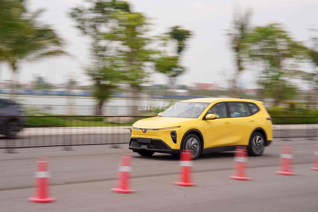 VinFast Limo Green 2025 MPV. Mua bán Ô tô tại Quận 12 Tp Hồ Chí Minh được đăng bởi Phát Nguyễn VinFast hình 14