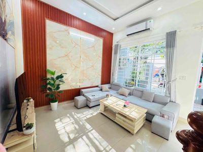Аренда · 3 комн. · 80 м² · Quận Sơn Trà, ул. Đường Loseby