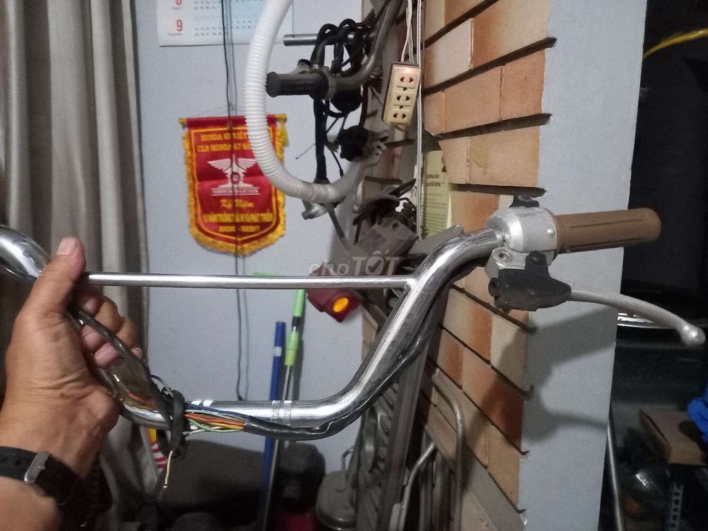 Ghi đông CL. Mua bán Phụ tùng xe tại Quận 8 Tp Hồ Chí Minh được đăng bởi Hoàng hình 2