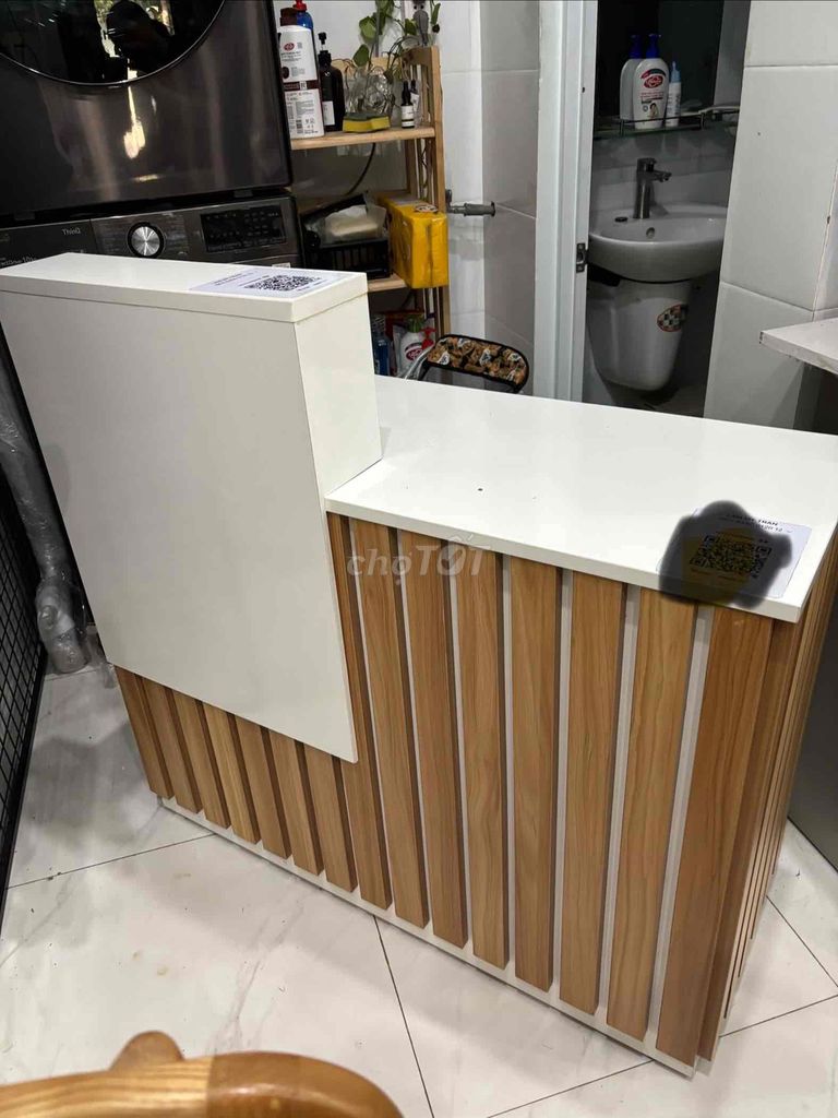 Quầy tính tiền Gỗ Mới 98%. Mua bán Đồ chuyên dụng, Giống nuôi trồng tại Quận 12 Tp Hồ Chí Minh được đăng bởi chị Trân hình 1