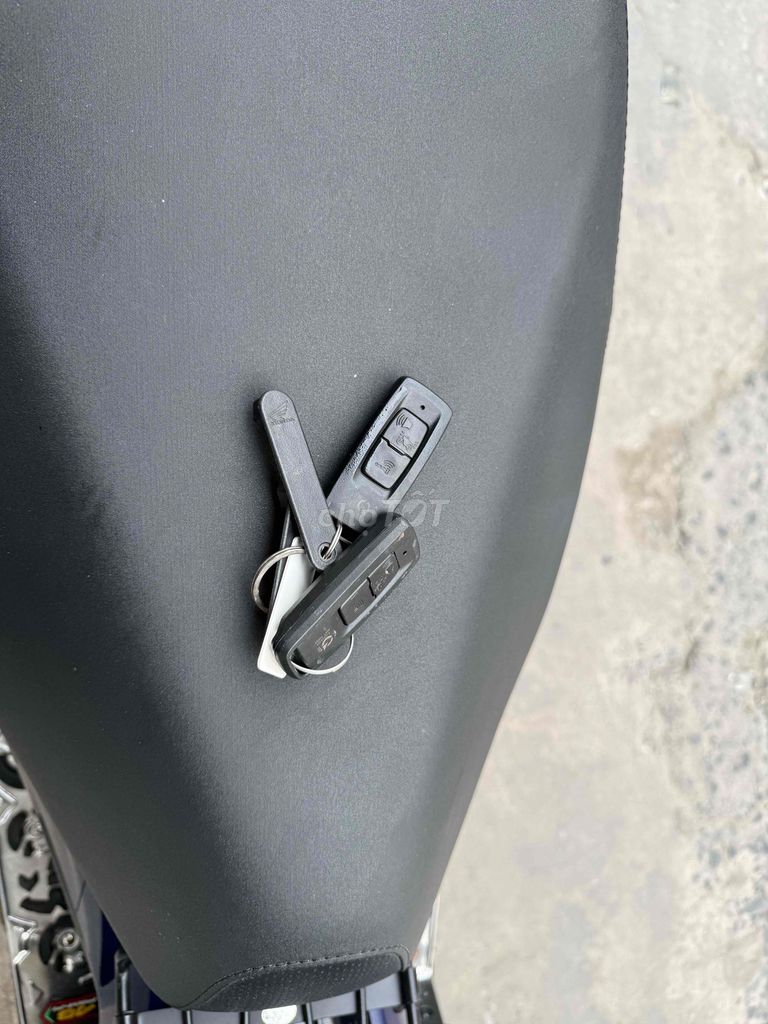 125 4v 2024 xe lướt 6 ngàn đúng chu. Mua bán Xe máy tại Quận Ninh Kiều Cần Thơ được đăng bởi CHXM Thanh Hồng hẻm 233 hình 4