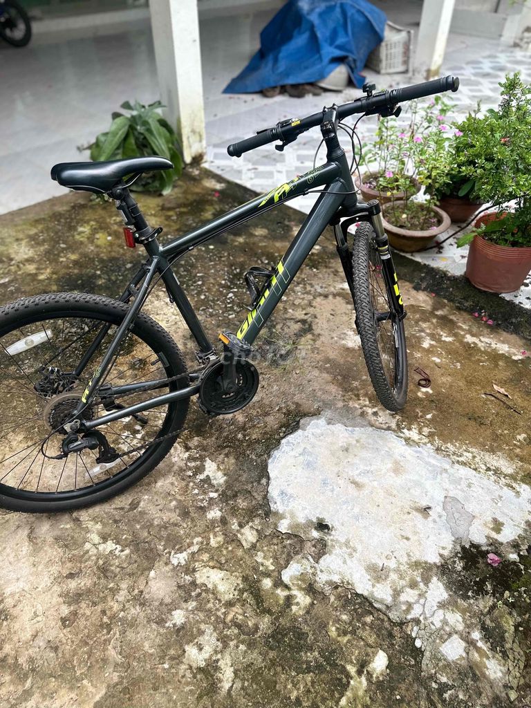 Xe đạp địa hình Giant ATX 620. Mua bán Xe đạp tại Huyện Châu Thành Bến Tre được đăng bởi Tân hình 2