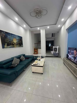 Nhà phố 93 m² · 4 PN · Đường Phan Bôi
