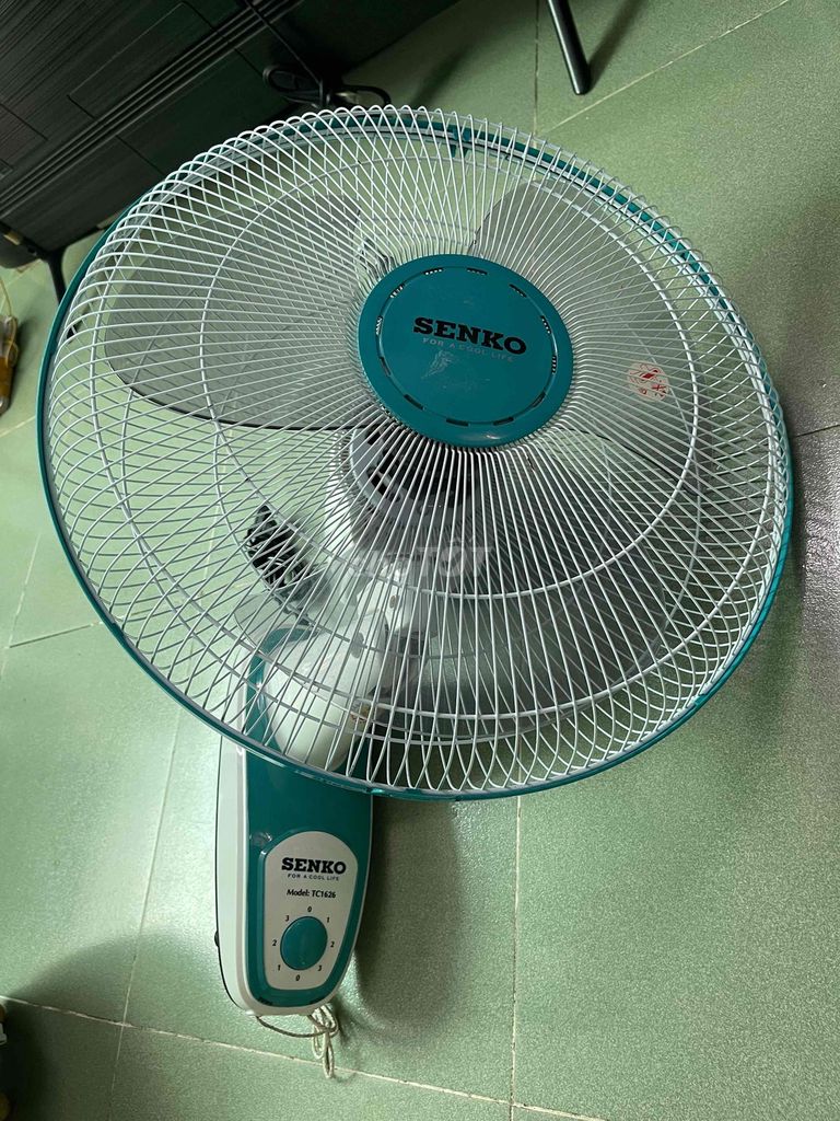 Quạt treo tường Senko TC1626 Trắng, Xanh ngọc. Mua bán Quạt tại Quận 10 Tp Hồ Chí Minh được đăng bởi Vũ Tâm hình 1
