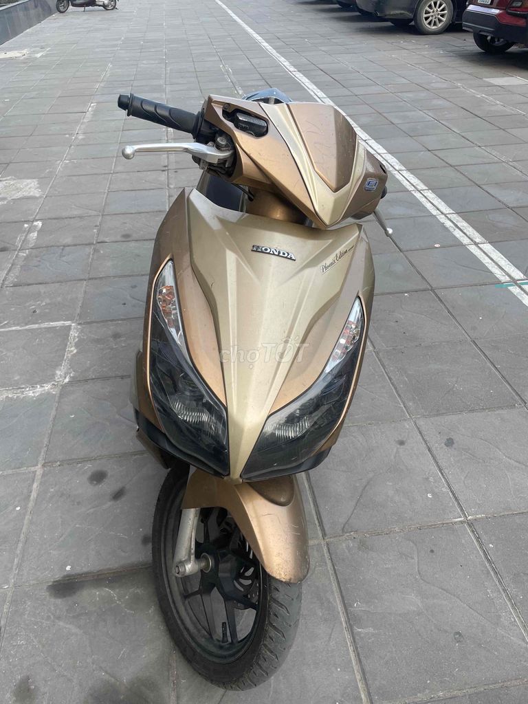 hà nội bán honda airblade 2014. Mua bán Xe máy tại Quận Hai Bà Trưng Hà Nội được đăng bởi Dung hình 2