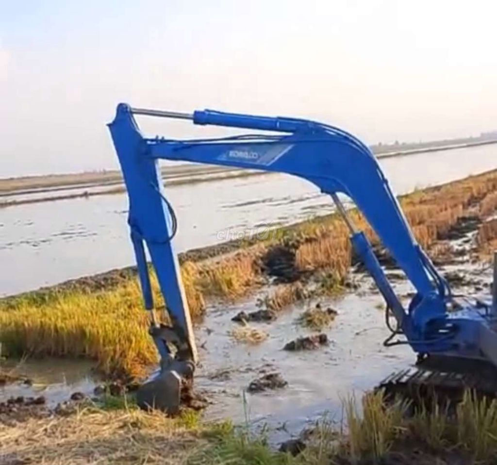KOBELCO 015 DỌN ĐẸP. Mua bán Phương tiện khác tại Huyện Cái Bè Tiền Giang được đăng bởi AN hình 5