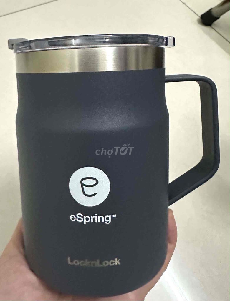 Cốc giữ nhiệt LocknLock Metro Mug 475ml Xám Navy. Mua bán Dụng cụ nhà bếp tại Quận Tân Phú Tp Hồ Chí Minh được đăng bởi Thái Công Danh hình 1