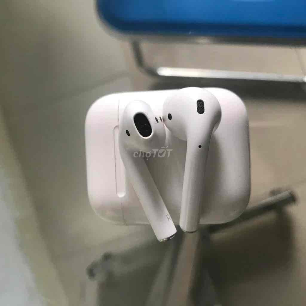 Tai nghe không dây Apple AirPods 1 Trắng. Mua bán Tivi, Âm thanh tại Quận Bình Thạnh Tp Hồ Chí Minh được đăng bởi Trịnh Gia hình 1
